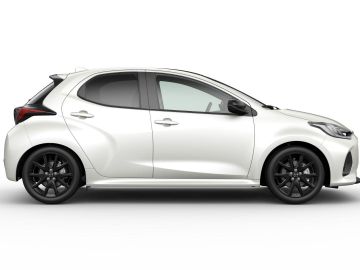 Mazda 2 Hybrid